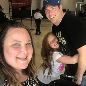 Meet your Posher, Andrea